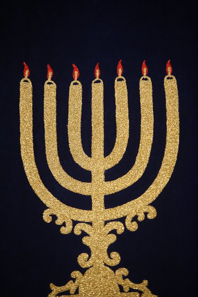 Menora (Menora) v Stadttempel synagoze Vienne Autriche od Unbekannt