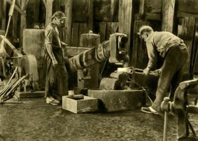 Metalworkers, Štýrsko, Rakousko, c1935. od Unbekannt