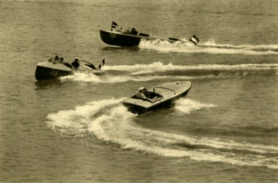Závod motorových člunů, Wörthersee, Korutany, Rakousko, c1935. od Unbekannt