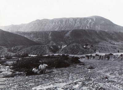 Mount Tarawera, konec 19.-začátek 20. století. od Unbekannt