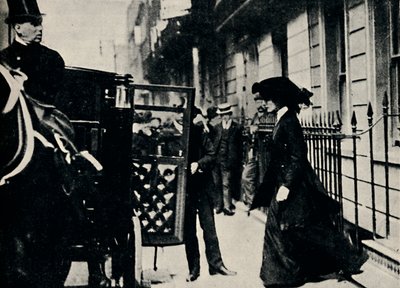 Pan Churchill odjíždí na líbánky, 1908, 1945. od Unbekannt