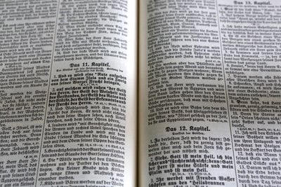 Obersteinbach, Bas-Rhin, Francie, le 29/5/2014 - Bible. luteránský chrám. od Unbekannt