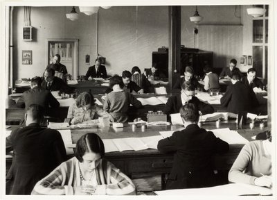 Administrativní pracovníci, c 1930 od Unbekannt