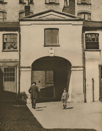 Old Mews Said To Have Been The Iron Dukes Stables at Knightsbridge, c1935. od Unbekannt