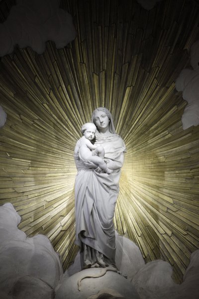 Paříž, Francie Kostel Saint-Francois-Xavier Socha Panny a dítěte, Paříž, Francie od Unbekannt