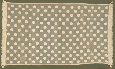 Peruánské textilie: plášť nebo závěs, bederní rouška, turban, vycpaný klobouk, pásek se střapci, 1200-1460. od Unbekannt