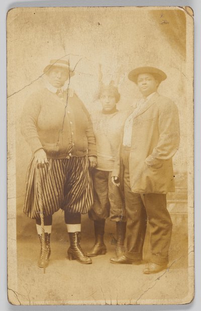 Fotografická pohlednice tří neznámých žen, 1904-1918. od Unbekannt