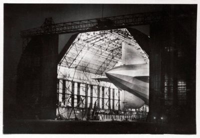 Přípravy na noční let, Zeppelin LZ 127 Graf Zeppelin, 1933 od Unbekannt