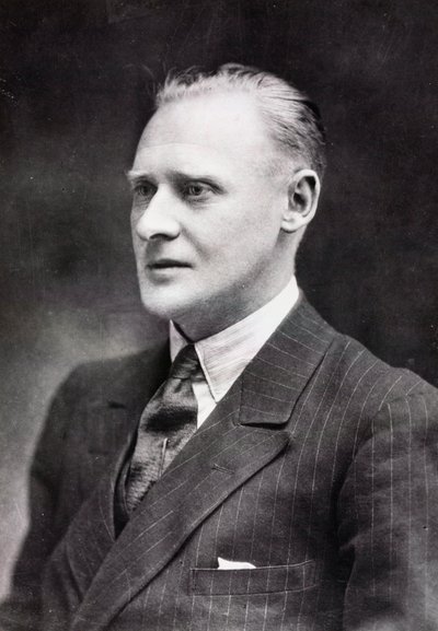 R J Mitchell, anglický letecký konstruktér, c 1933 od Unbekannt