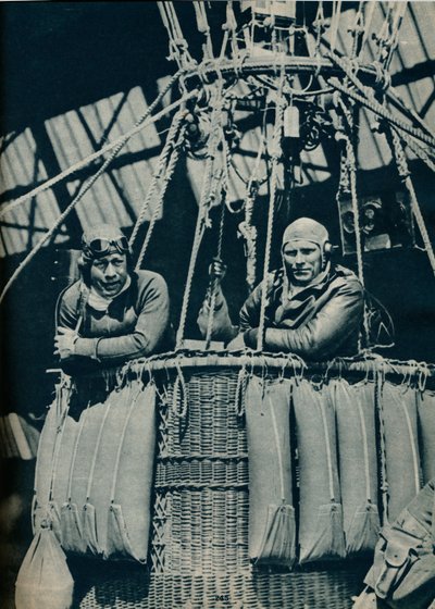 Připravené k testování nástrojů pro použití při pokusu o slovní výškový rekord v roce 1935 c1937 od Unbekannt