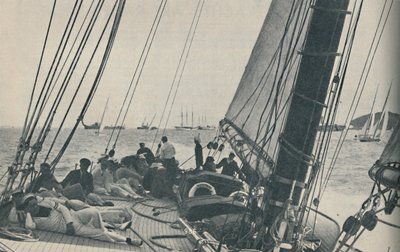 Největší britské závodní jachty soutěží během Cowes Week, 1937 od Unbekannt