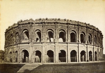 Římský amfiteátr, Nimes, Francie, konec 19. nebo začátek 20. století od Unbekannt