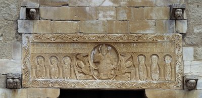 Románské umění: překlad představující skupinu apoloonů obklopujících Krista podepřeného dvěma anděly. Kostel svatého Michaela ze Saint Genis des Fontaines. 11. století (východní Pyreneje) od Unbekannt