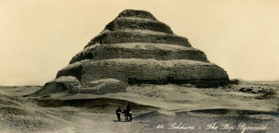 Sakkára – stupňovitá pyramida, c1918-c1939. od Unbekannt