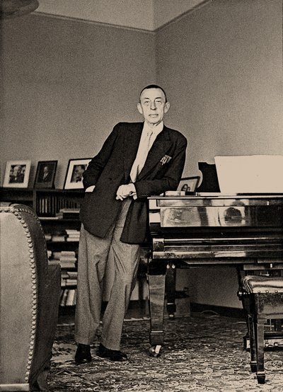 Sergej Rachmaninov ve vile Senar, 1939. od Unbekannt