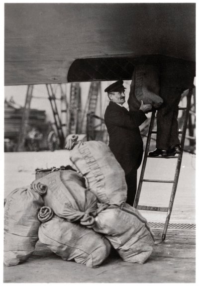 Odeslání pošty, Zeppelin LZ 127 Graf Zeppelin, 1933 od Unbekannt