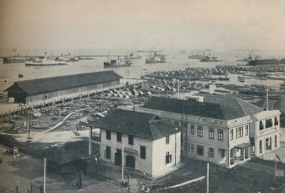 Singapurský přístav je vždy přeplněný lodní dopravou mnoha typů a národností, 1937 od Unbekannt