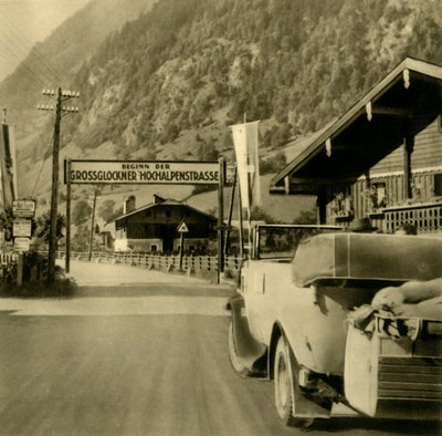 Začátek vysokohorské silnice Grossglockner, Fusch an der Großglocknerstraße, Rakousko, c1935. od Unbekannt