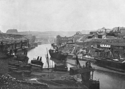 Sunderland - Pohled nahoru na řeku z mostu, 1895 od Unbekannt