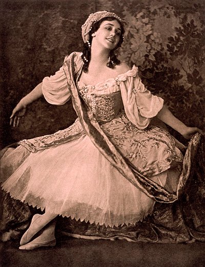 Tamara Karsavina, ruská balerína, v baletu Nikolaje Tcherepninse Le Pavillon dArmide, 1913 od Unbekannt