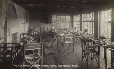 Čajovna, Easton Court Hotel, Chagford (černobílá fotografie) od Unbekannt