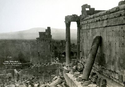 Bakchův chrám, Baalbek, Libanon, 20.–30. léta 20. století od Unbekannt