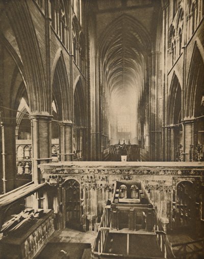 The Abbeys Grand Interior: Looking West from the Chapel of the Confessor, c1935. od Unbekannt