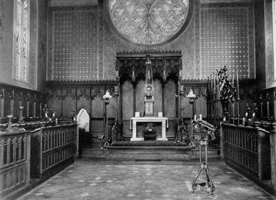 Chancel, katolická apoštolská církev, Albury Park, Surrey, 1904 od Unbekannt