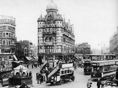 The Elephant and Castle, Londýn, 1926-1927 od Unbekannt