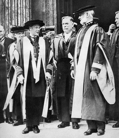 Princ z Walesu a admirál William Sims, Cambridge, 1921 od Unbekannt