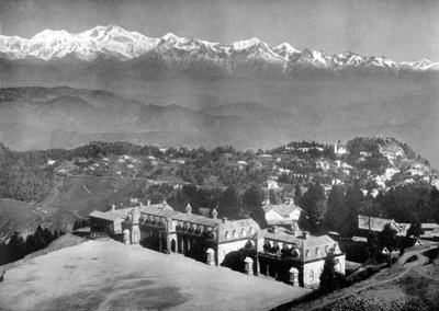 Snow Range a Darjeeling shora St Pauls School, Západní Bengálsko, Indie, c1910 od Unbekannt