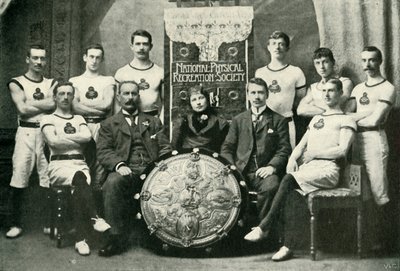 Tým aberdeenských gymnastů, vítězů N.P.R.S. Challenge Shield, 1902. od Unbekannt