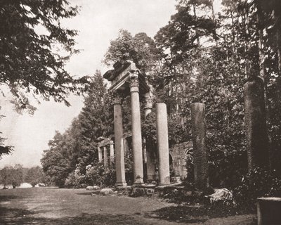 Augustův chrám ve Virginia Water, Surrey, 1894. od Unbekannt