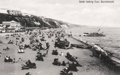Pláž v Bournemouth, Dorset, 20. léta 20. století od Unbekannt