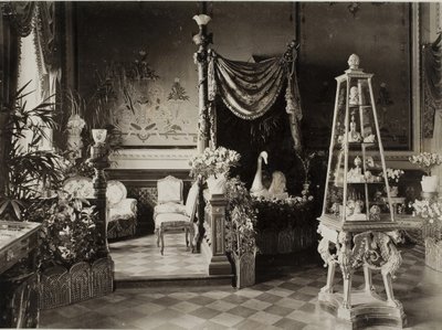 Výstava sbírky ruských císařských rodin Fabergé v Dervis Mansion v St. Pete od Unbekannt