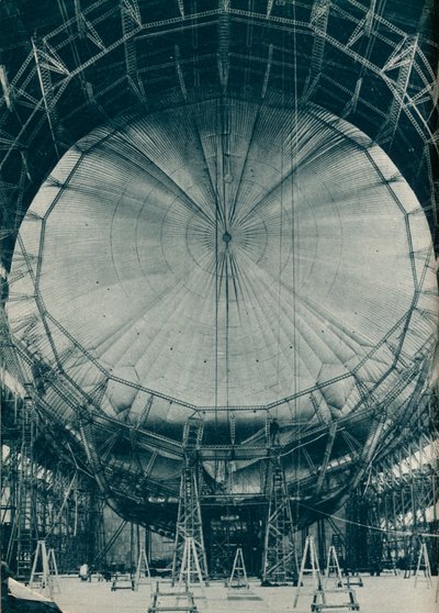 Vnitřní konstrukce vzducholodě R101, c1929 c1937 od Unbekannt