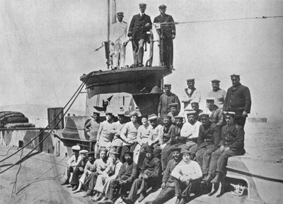 Důstojníci a posádka HM Submarine E14, 1915. od Unbekannt