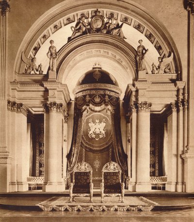 Trůny v tanečním sále v Buckinghamském paláci, 1935 od Unbekannt