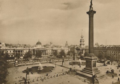 Trafalgarské náměstí. Kde byli kdysi králové sokoli drženi spolu s královskými koňmi, c1935. od Unbekannt