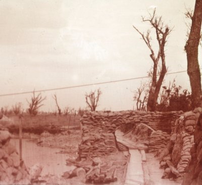 Příkopy, Diksmuide, Belgie, c1914-c1918 od Unbekannt