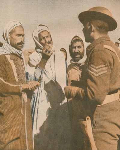 Tunisští Arabové vítají britského seržanta v Chaouach, 1943 od Unbekannt