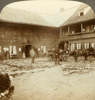 Victoria Hotel, zdobený sobími parohy, v Kongsberg, v drsném Norsku, c1905. od Unbekannt
