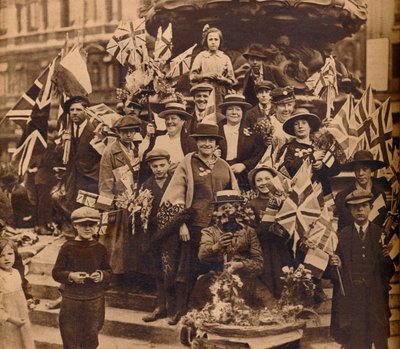 Oslavy vítězství pod Erosem, Piccadilly, Londýn, 1918, 1938 od Unbekannt
