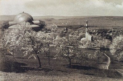 Pohled na Goetheanum a dům vytápění, Dornach, Švýcarsko, 1914-1916 od Unbekannt