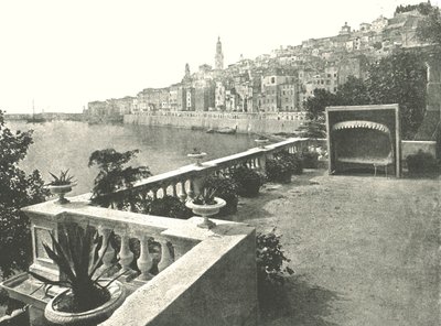 Pohled na město ze zálivu, Menton, Francie, 1895. od Unbekannt