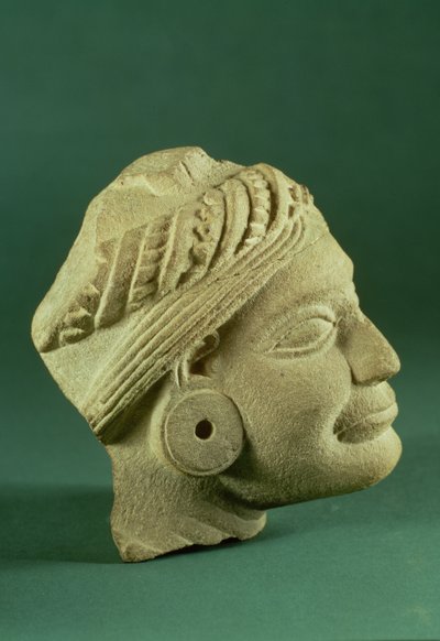 Hlava s turbanem z broušeného pískovce, Sarnath, 3. století před naším letopočtem od Unbekannt Unbekannt