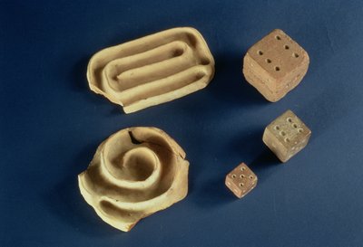 Pískovcová hra s kostkami a terakotovým bludištěm, Harappa, 2300-1750 př.n.l. od Unbekannt Unbekannt