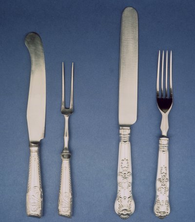 Stříbrný nůž a vidlička, Sheffield, kolem roku 1780 a pozdější verze 1835, od Atkina a Oxleyho od Unbekannt Unbekannt