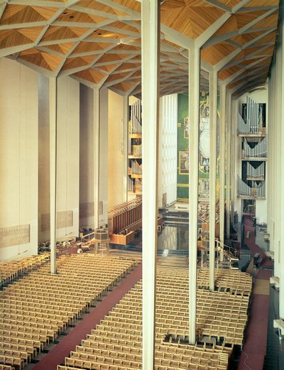 Pohled přes hlavní loď, Coventry Cathedral od Unbekannt Unbekannt