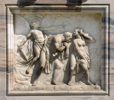 Vysoký reliéf zobrazující Adama a Evu Chasse du Paradise od Carla Maria Giudiciho. 1791. Katedrála (dóm nebo dóm) Milán Itálie od Unbekannt